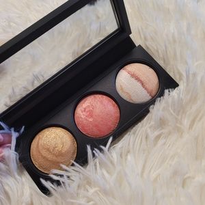 Cheek Pallette